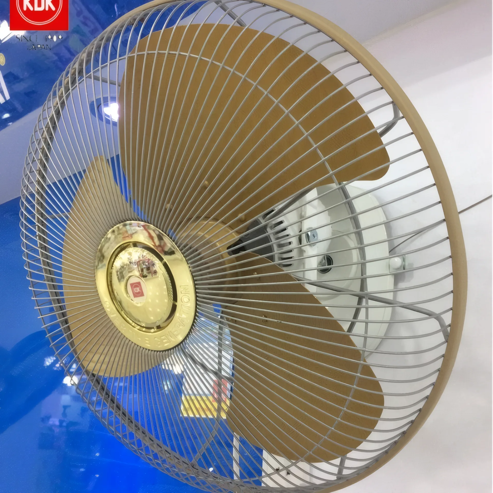 Quạt đảo trần KDK M40R(GD) - Cánh Kim Loại Màu Vàng - Ảnh 5